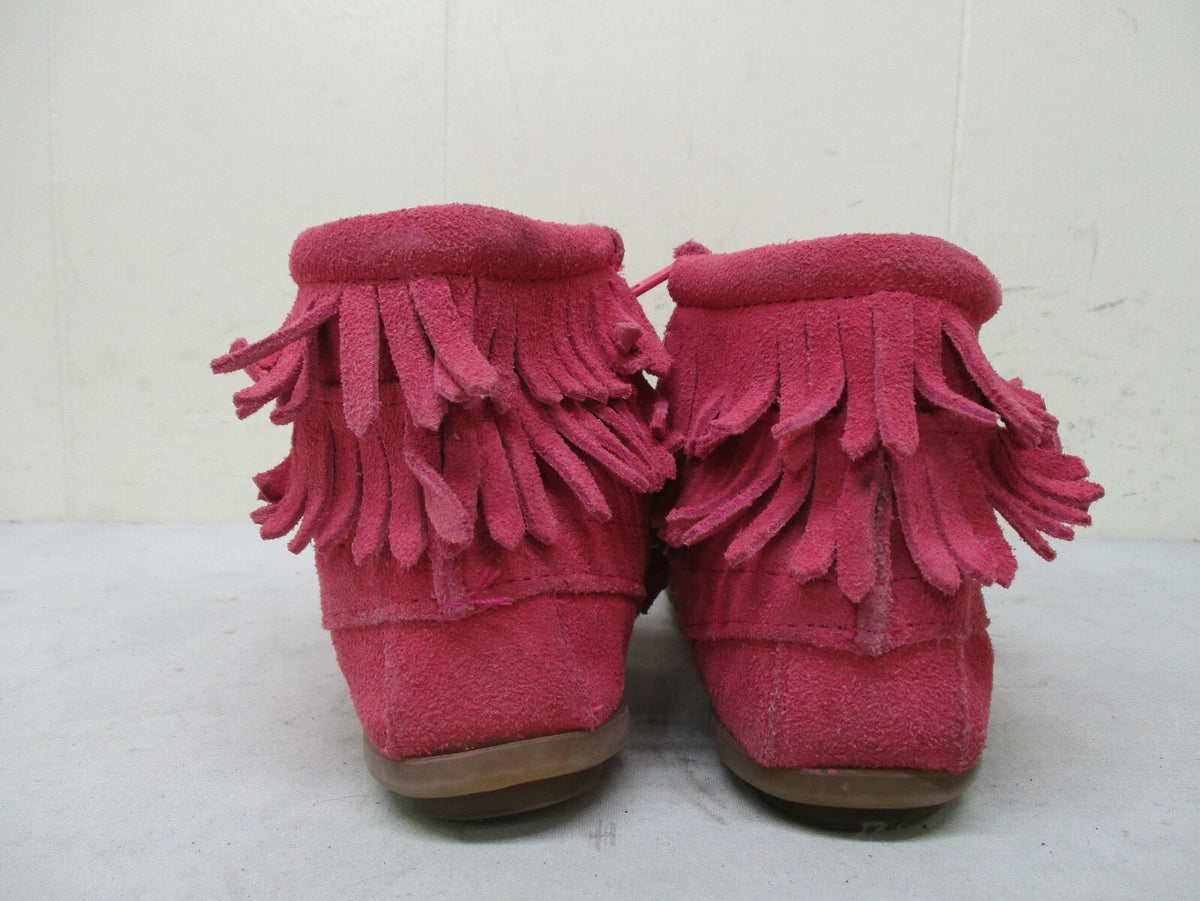 Minnetonka Moccasin Pink Leather Fringe Ankle Boots