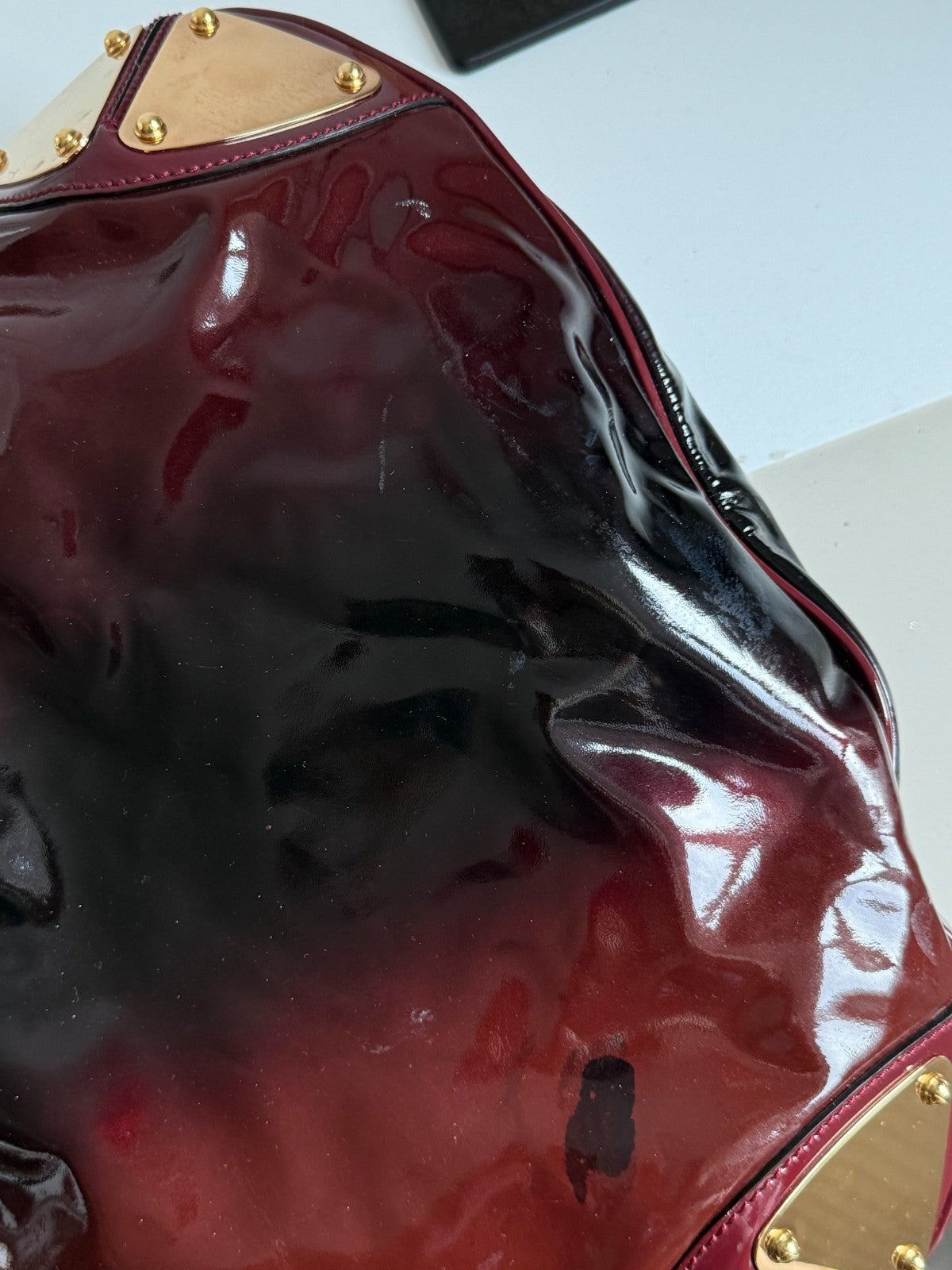 Gucci Indy Dark Red Patent Leather Hobo Bag