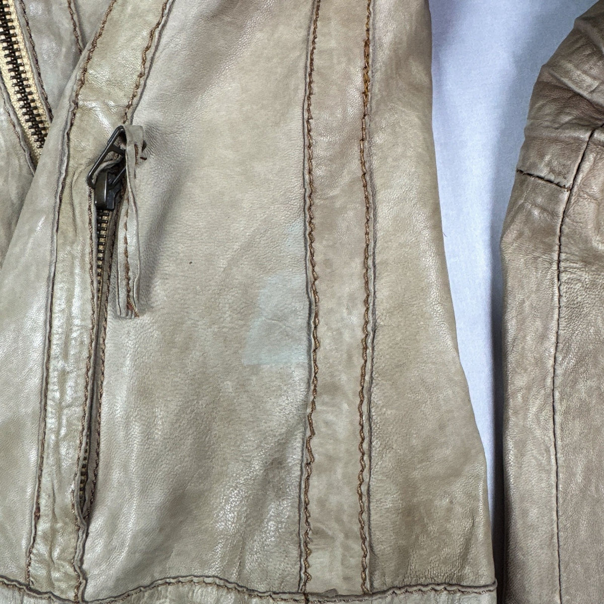 Vintage Beige Genuine Leather Cropped Moto Jacket