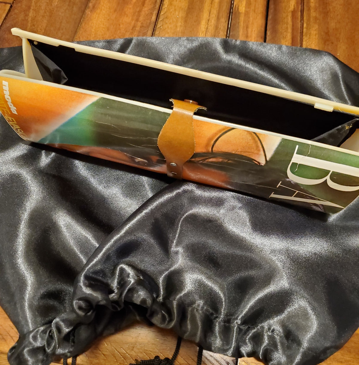 Vintage Harper's Bazaar Magazine Clutch