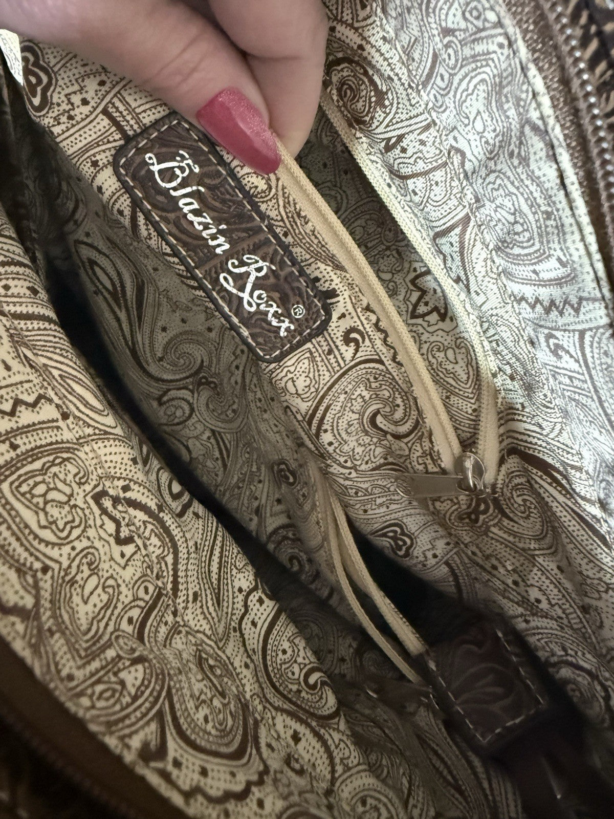 Blazin Roxx Western Purse with Three Outer Pockets