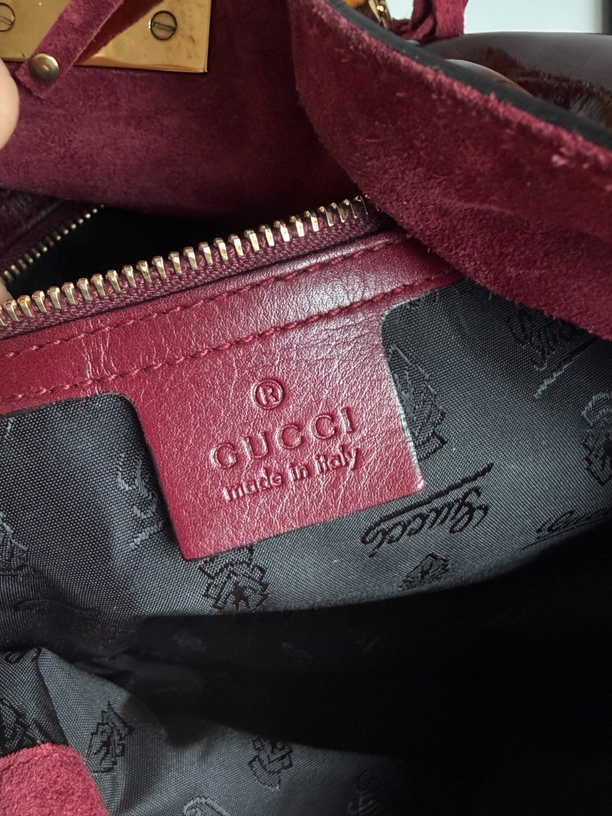 Gucci Indy Dark Red Patent Leather Hobo Bag