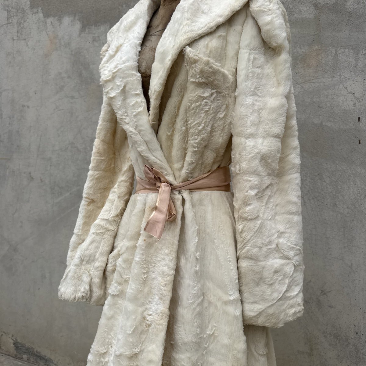 Vintage 1930s White Plush Teddy Bear Dressing Gown Ermie Art Deco Dress Coat
