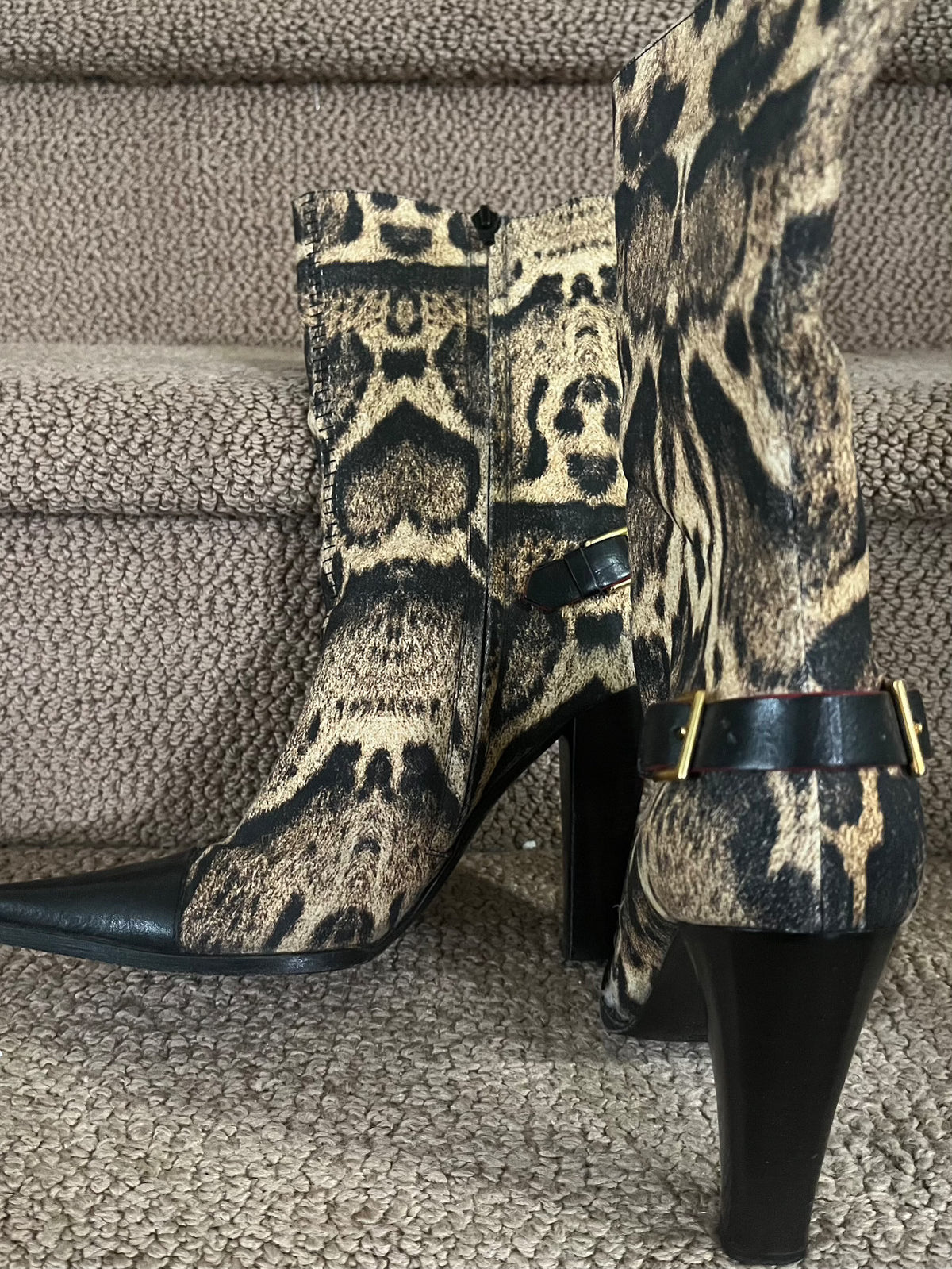 Roberto Cavalli Ankle Euro 38 Boots