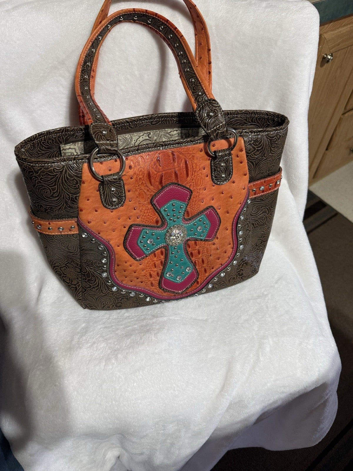 Blazin Roxx Western Purse with Three Outer Pockets