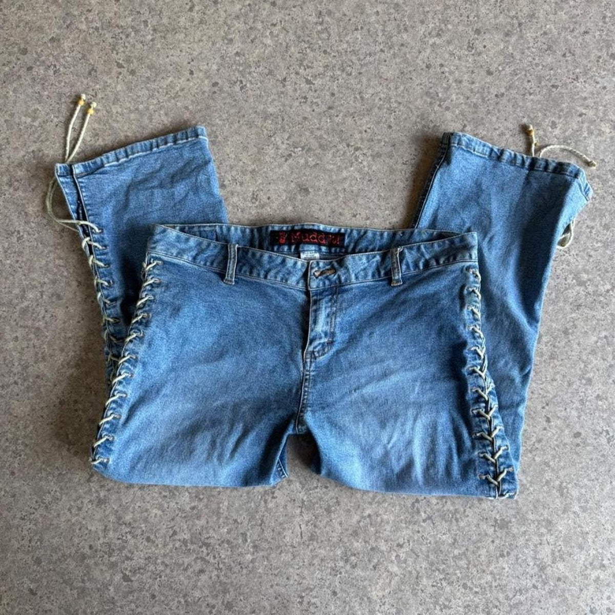 Mudd 2000s Y2K Low Rise Lace Up Capri Jeans