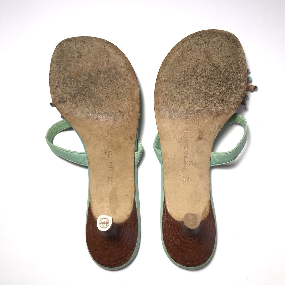 Manolo Blahnik Turquoise Beaded Wood Flower Kitten Heel Thong Sandals