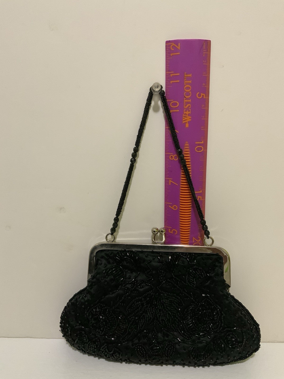 LA REGALE BAGS BLACK BEADED CLUTCH PURSE
