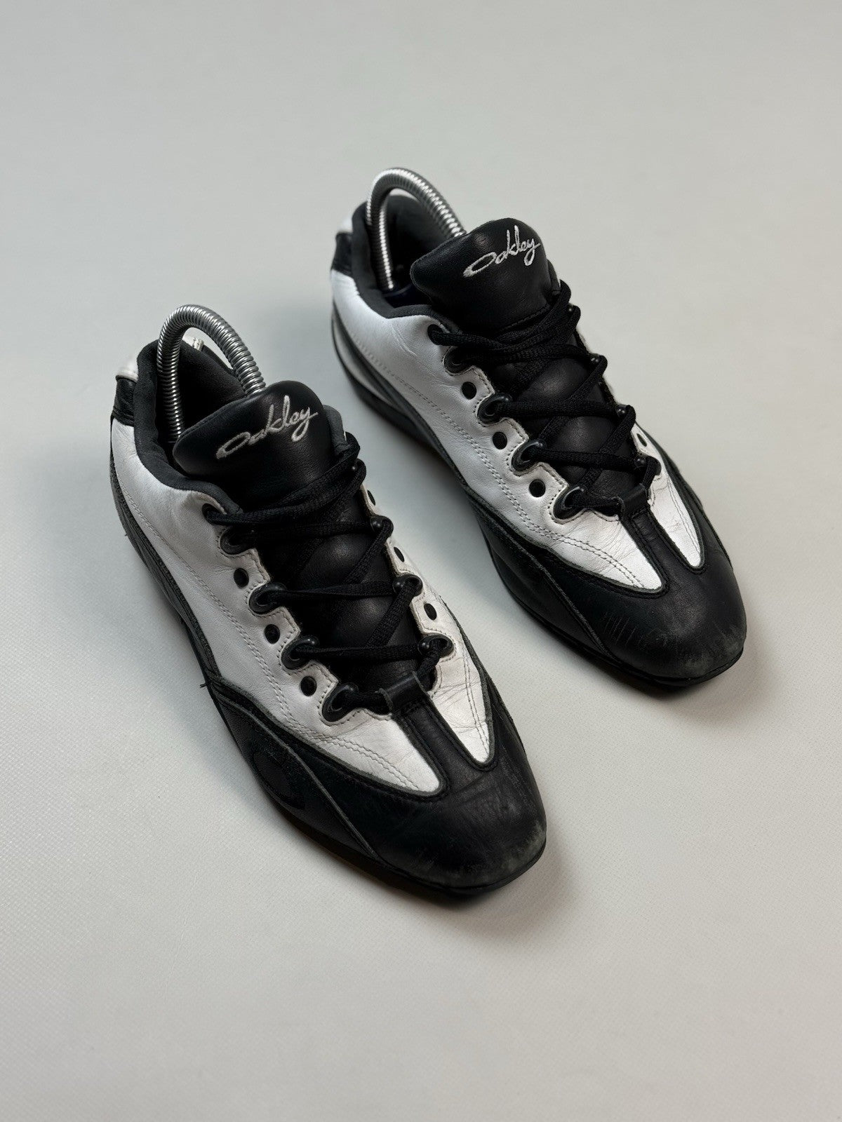 Oakley Leather Low Top Racing Sneakers