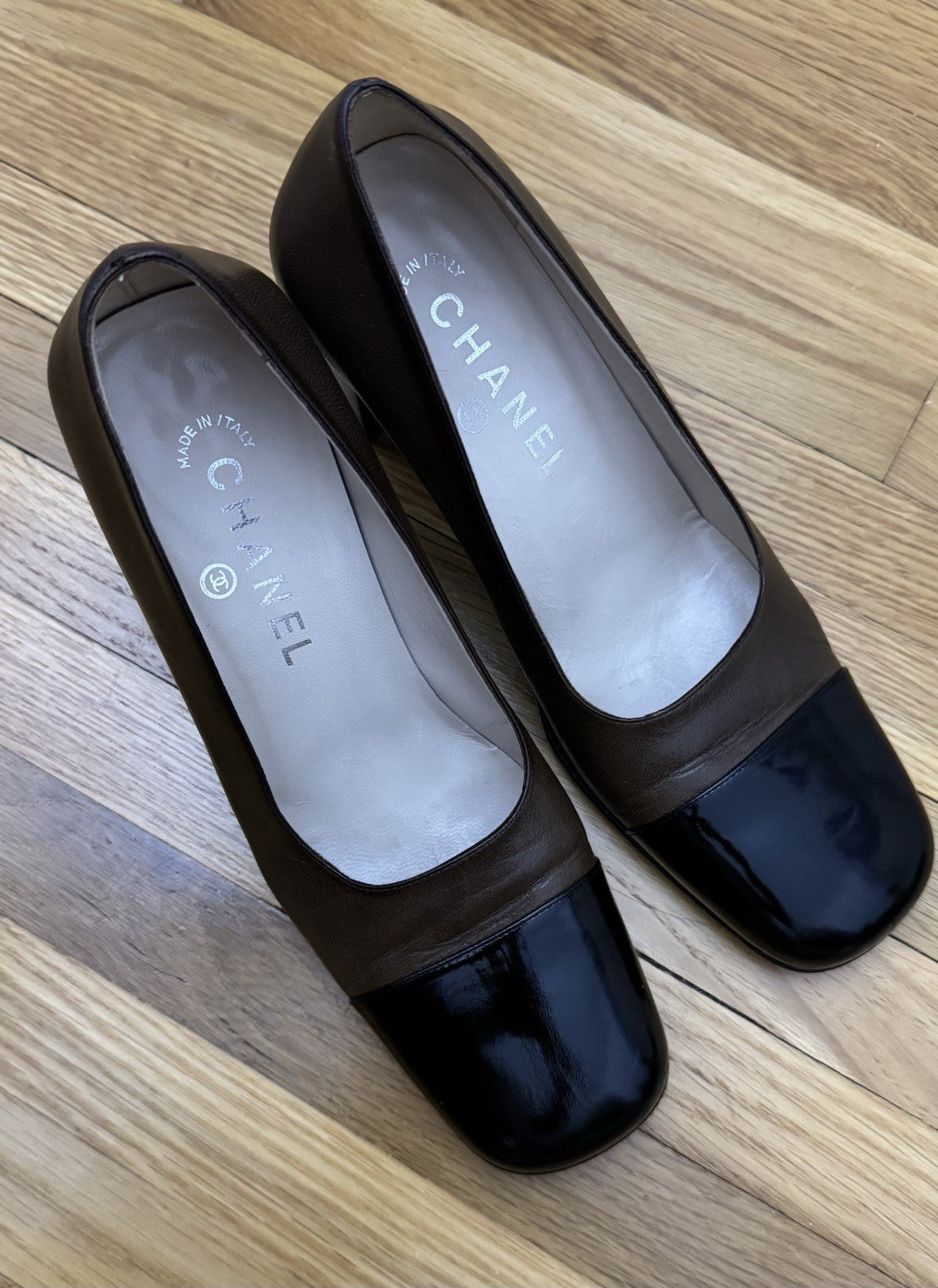 Chanel Two-Tone Metallic Silver and Brown Leather Cap Toe Pumps