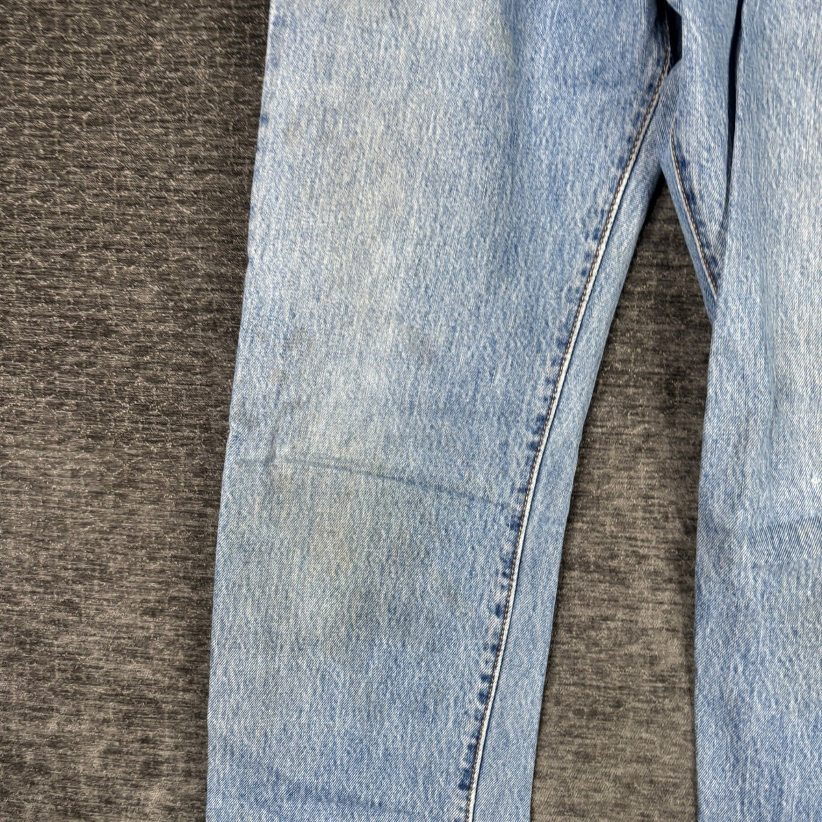 Levi's 501 Jeans - Light Wash Blue Straight Leg
