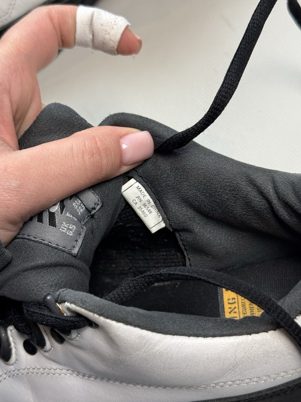 Oakley Leather Low Top Racing Sneakers