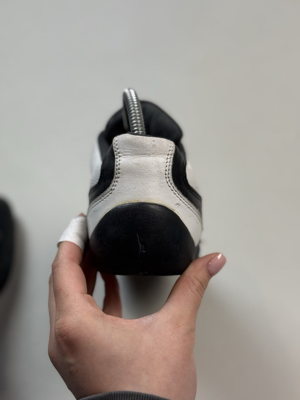 Oakley Leather Low Top Racing Sneakers