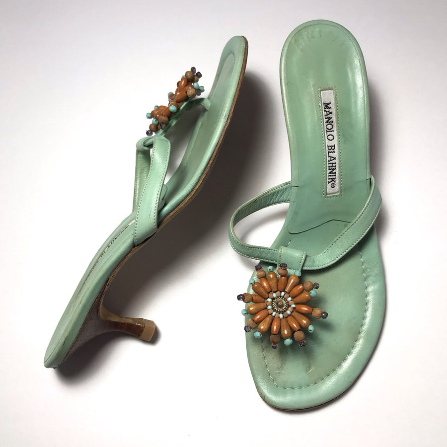 Manolo Blahnik Turquoise Beaded Wood Flower Kitten Heel Thong Sandals