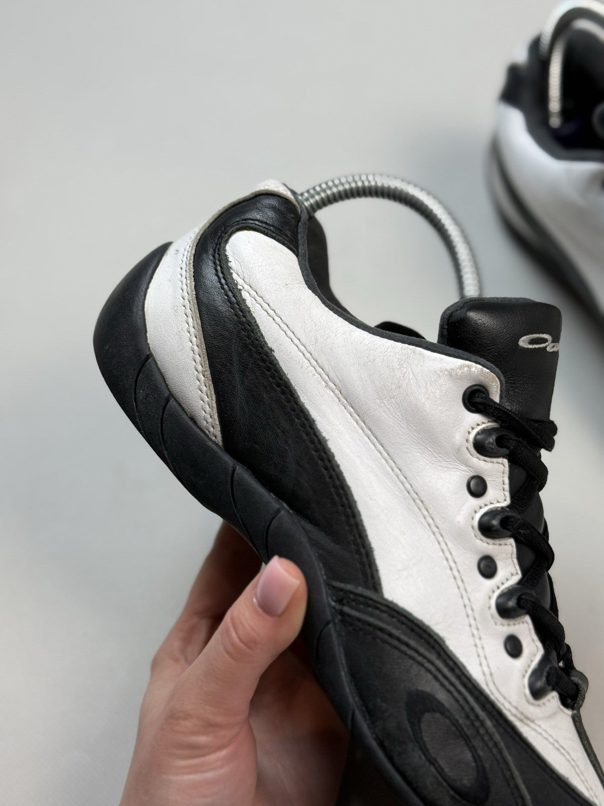 Oakley Leather Low Top Racing Sneakers