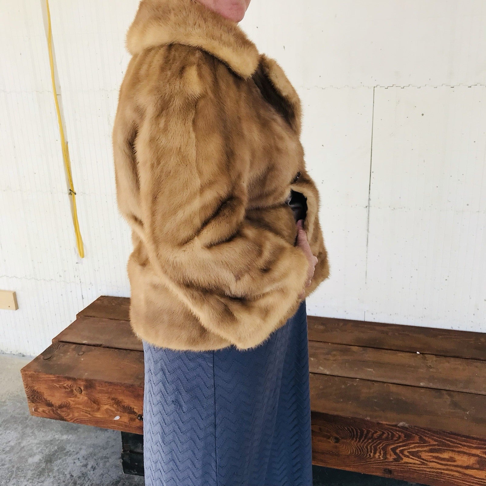 Lendzion Furs Vintage Mink Fur Coat in Blonde Beige