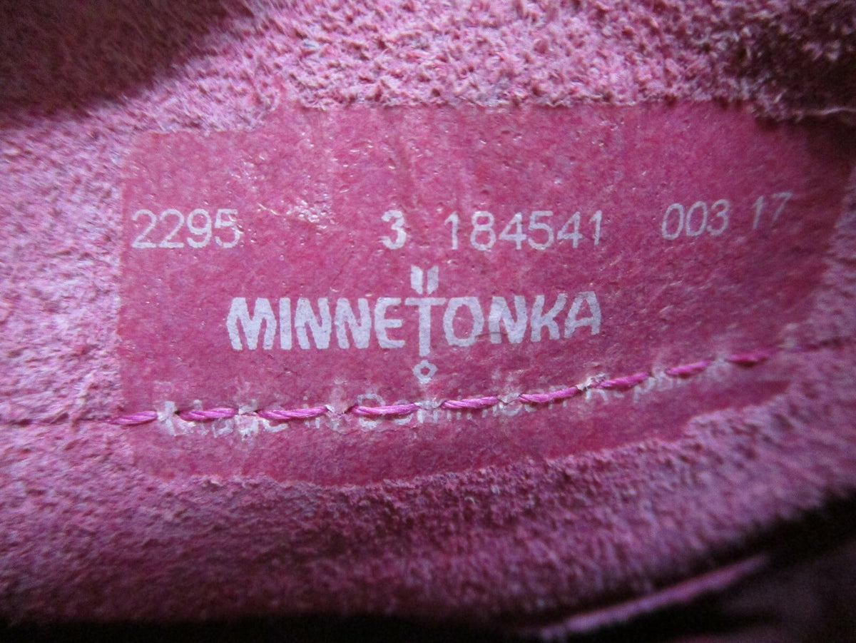 Minnetonka Moccasin Pink Leather Fringe Ankle Boots