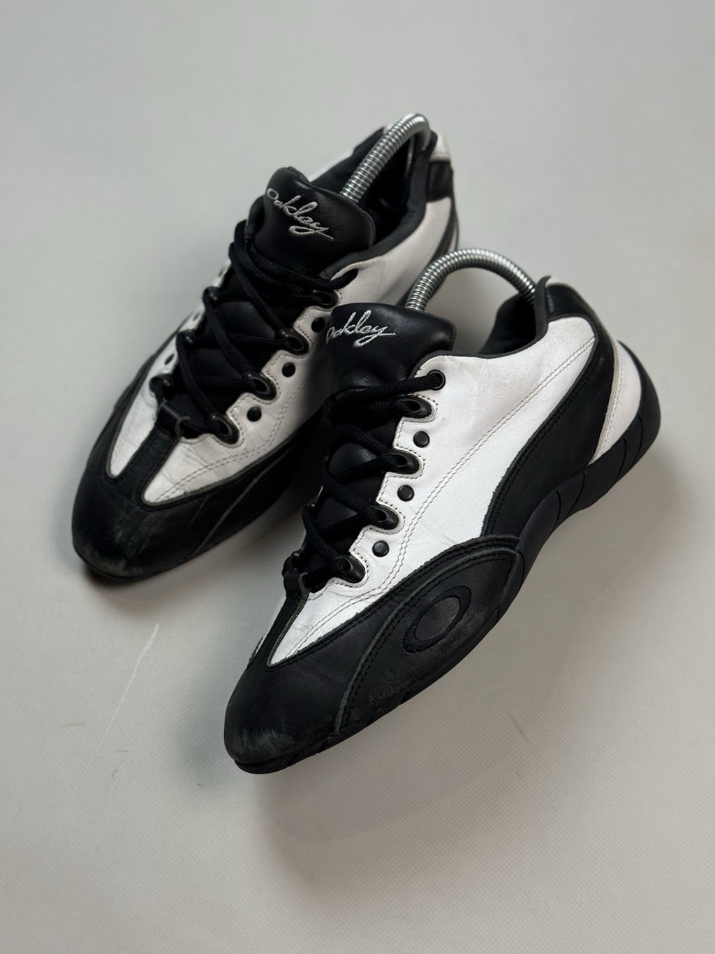 Oakley Leather Low Top Racing Sneakers