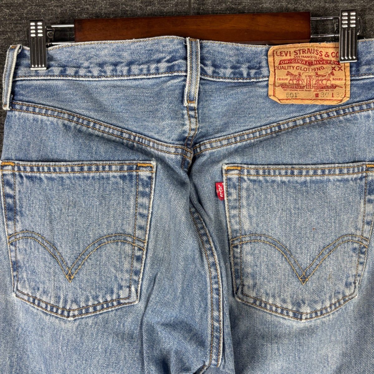 Levi's 501 Jeans - Light Wash Blue Straight Leg