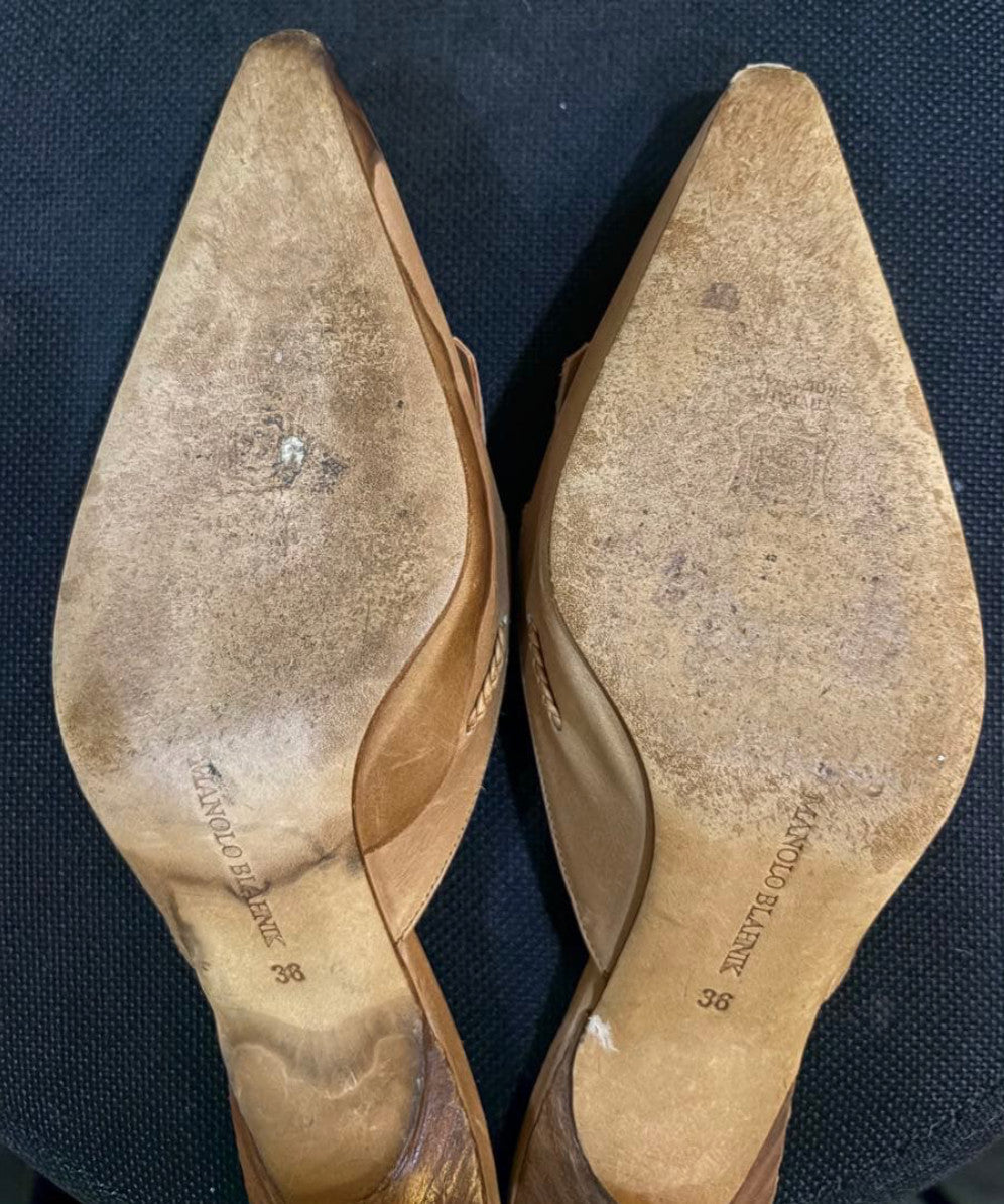 Manolo Blahnik Bow Fringe Pointed Toe Kitten Heel Mules