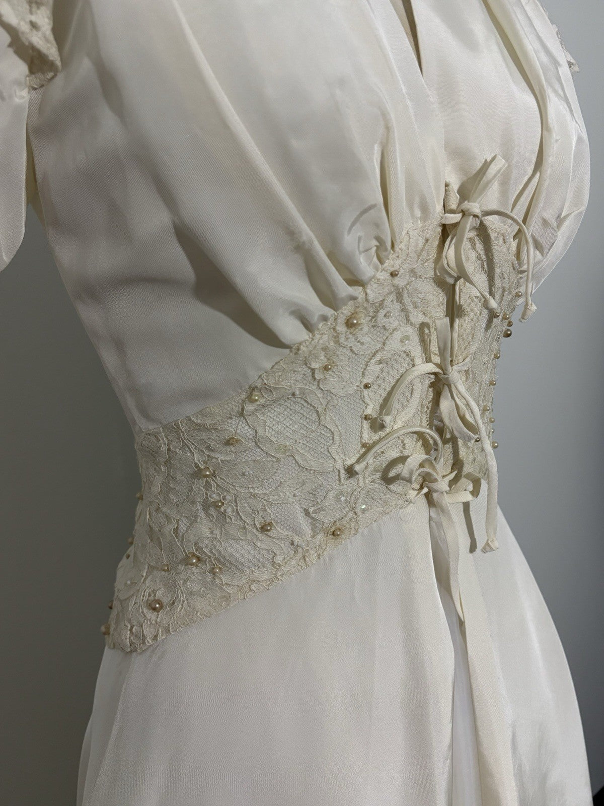 Vintage Late 1930s Ivory Hostess Gown Peignoir-Style Corseted Waist Lace Beaded