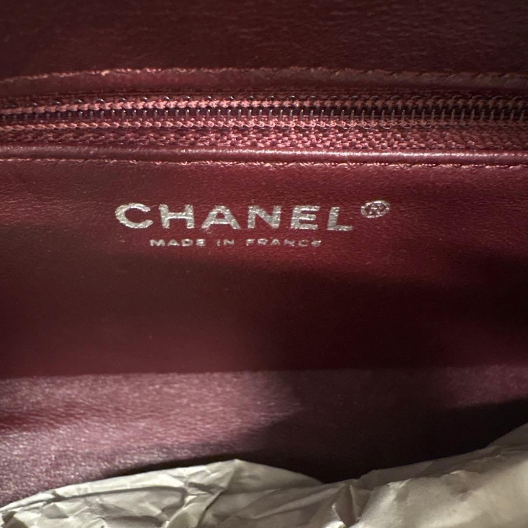 Chanel Black Lambskin Shoulder Bag Chain Strap Used