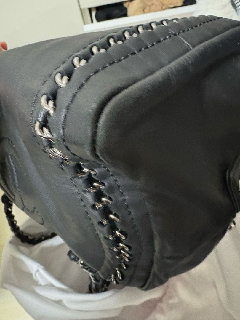 Chanel Black Lambskin Shoulder Bag Chain Strap Used