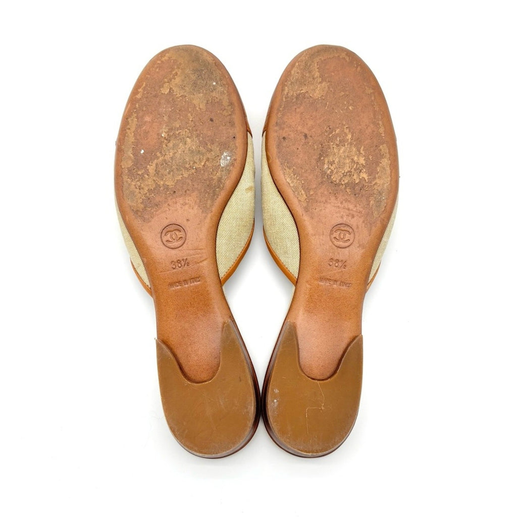 Vintage Chanel Four Leaf Clover Bow Canvas and Leather Slip On Mules Flats 38.5