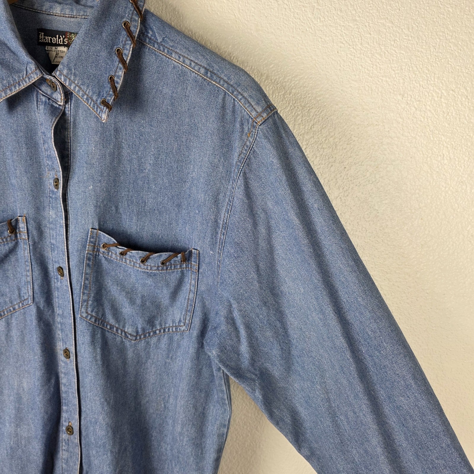 VTG Womens Denim Shirt Western Leather Lace Up Collar Pockets Long Sleeve M