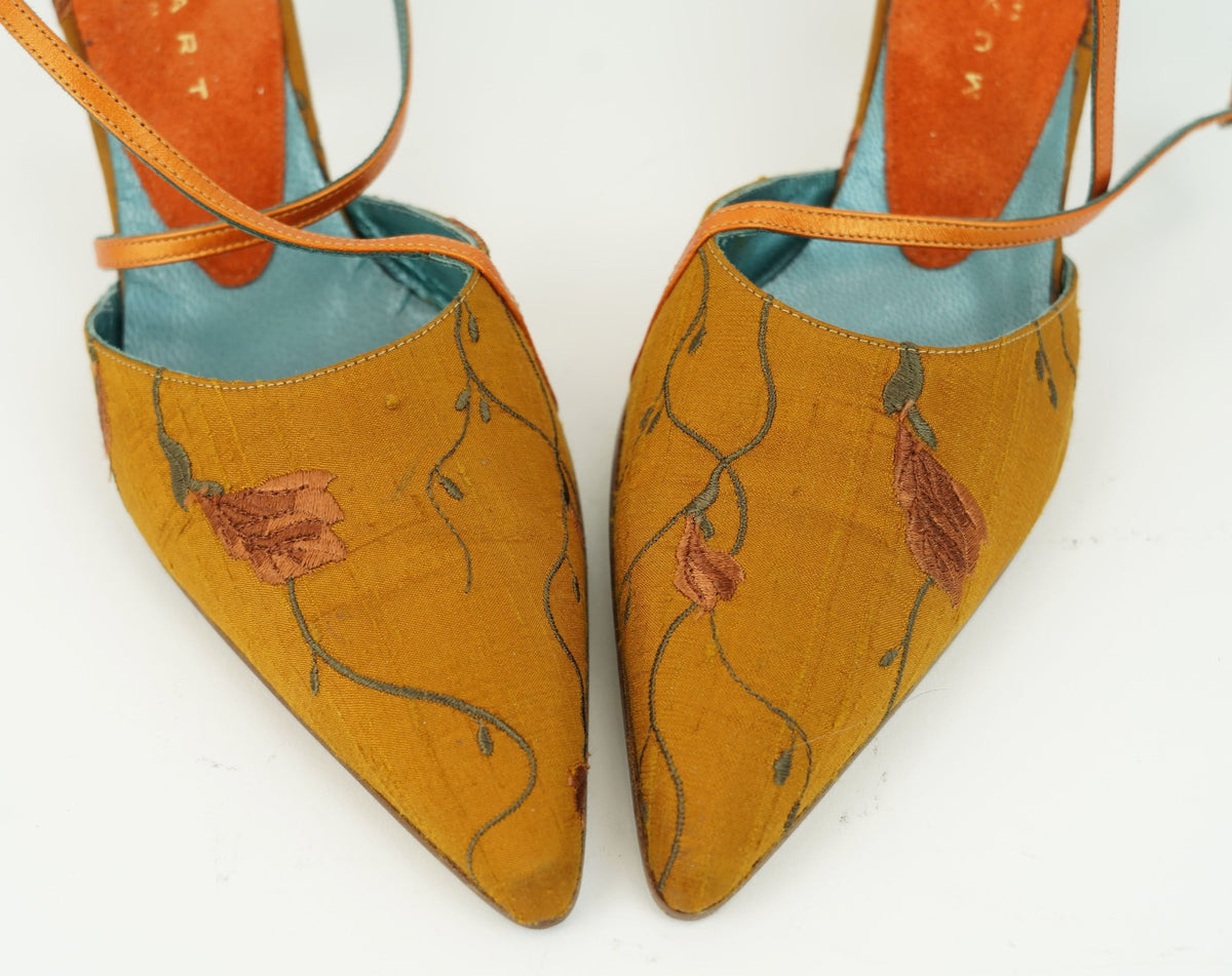 Muxart Barcelona Embroidered Kitten Heels Metal Size 40