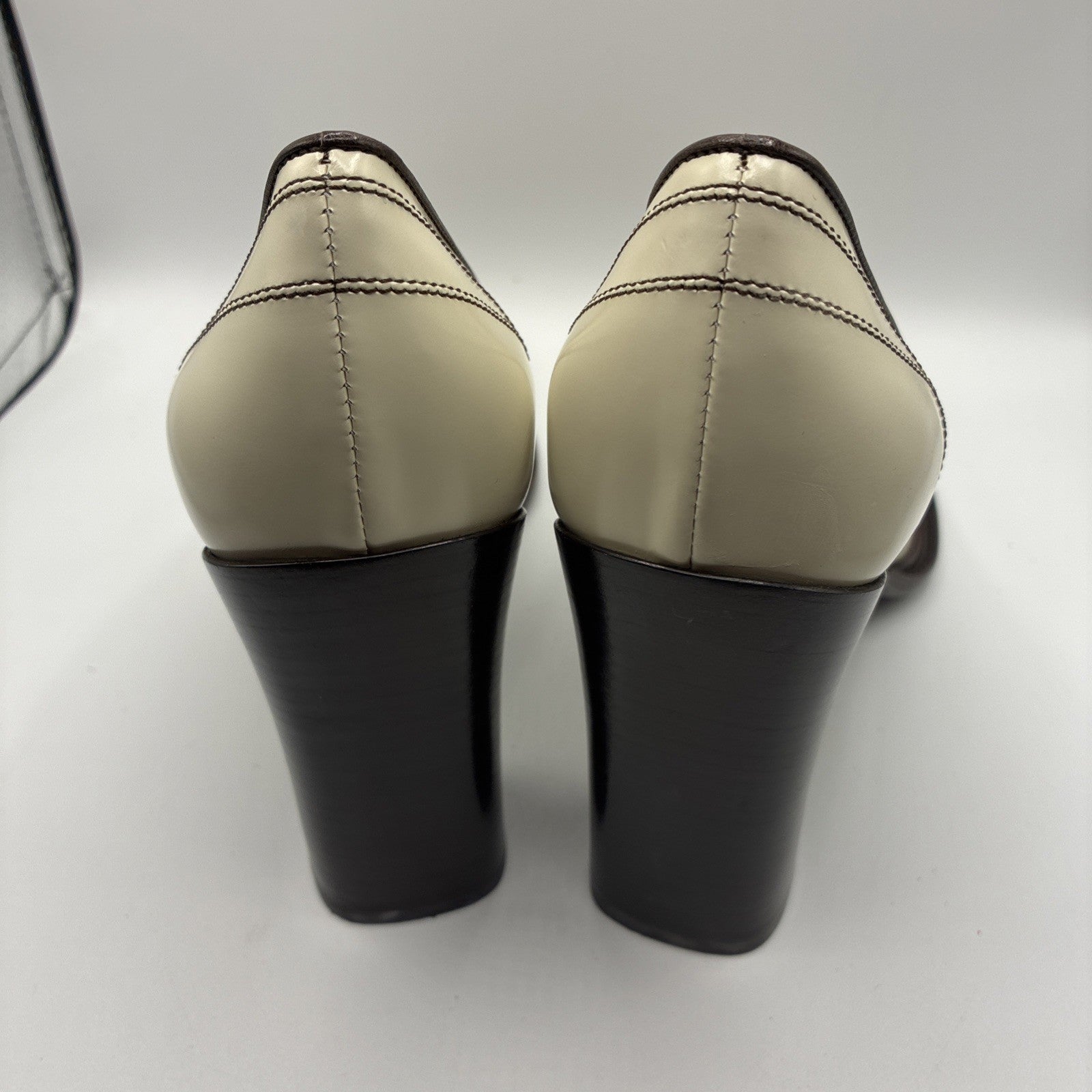 Vintage PRADA Italy NEW Women’s Heel 38 Cream Leather Pump Decorative Stitch
