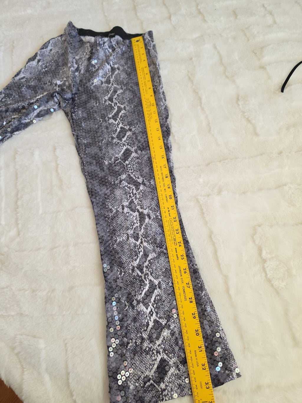 Bebe Vintage Sequin Snakeskin Two Piece Set Small