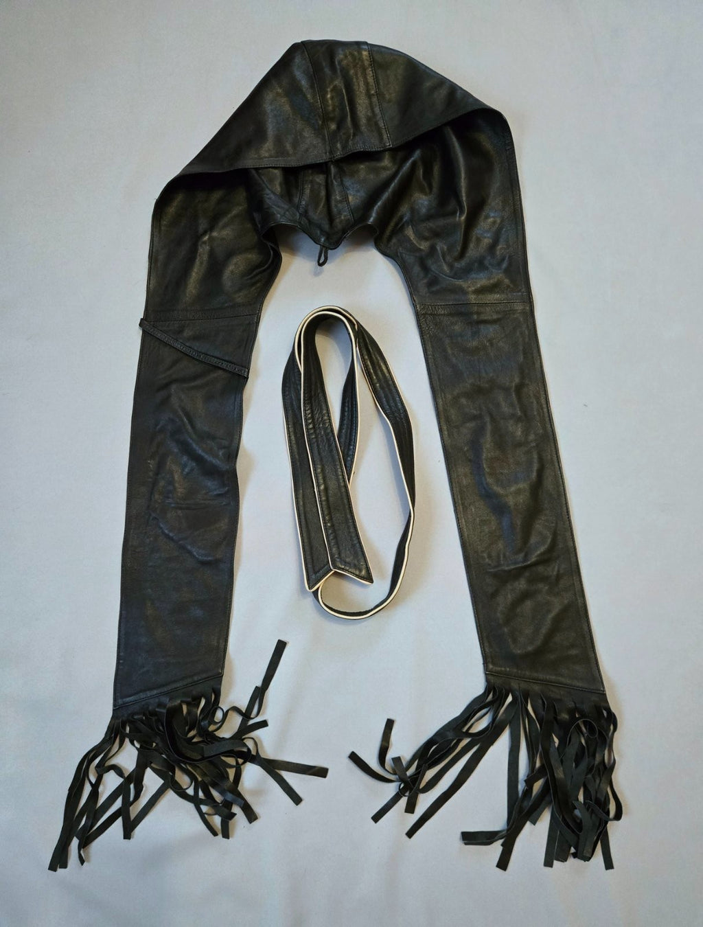 Vintage Y2K Black Leather Coat with Fox Fur Collar and Cuffs