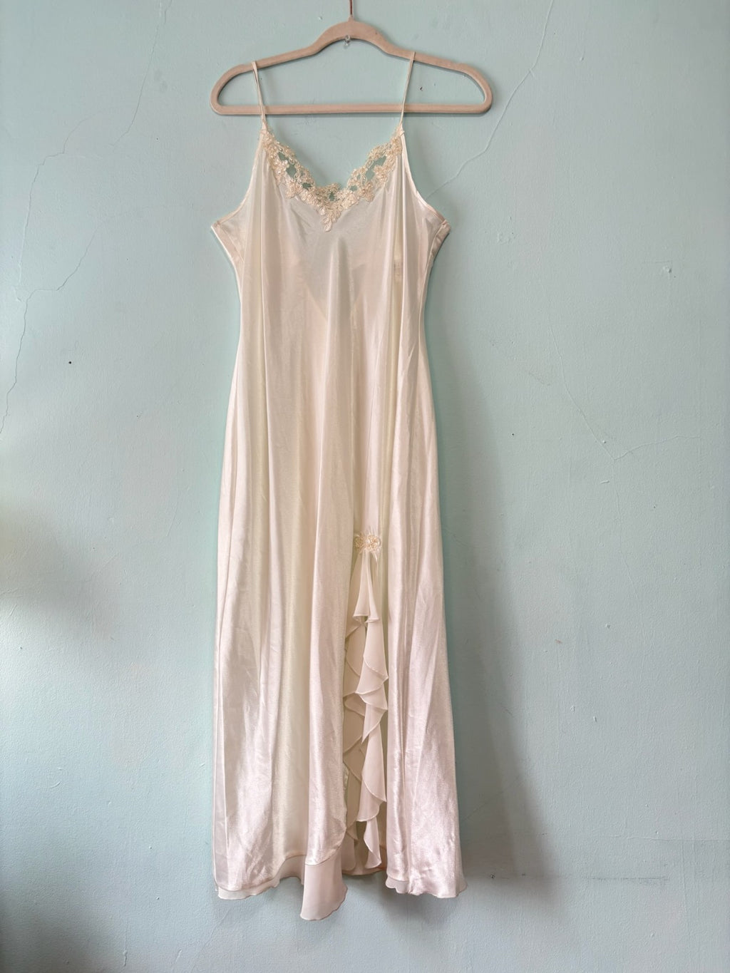 Vintage y2k 90s white beaded sequin chiffon ruffled trim slit  slip dress bow L