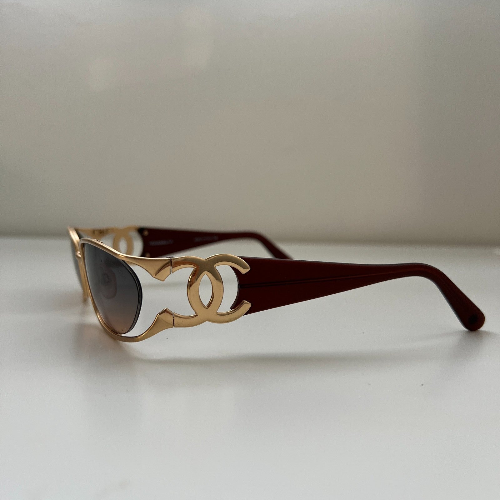 VTG 90s CHANEL Interlocking CC Logo Gold Frame Gradient Lenses Marked Sunglasses