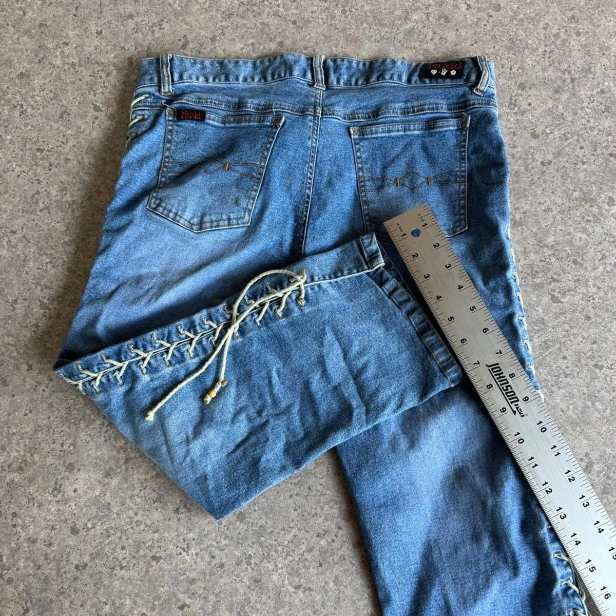 Mudd 2000s Y2K Low Rise Lace Up Capri Jeans