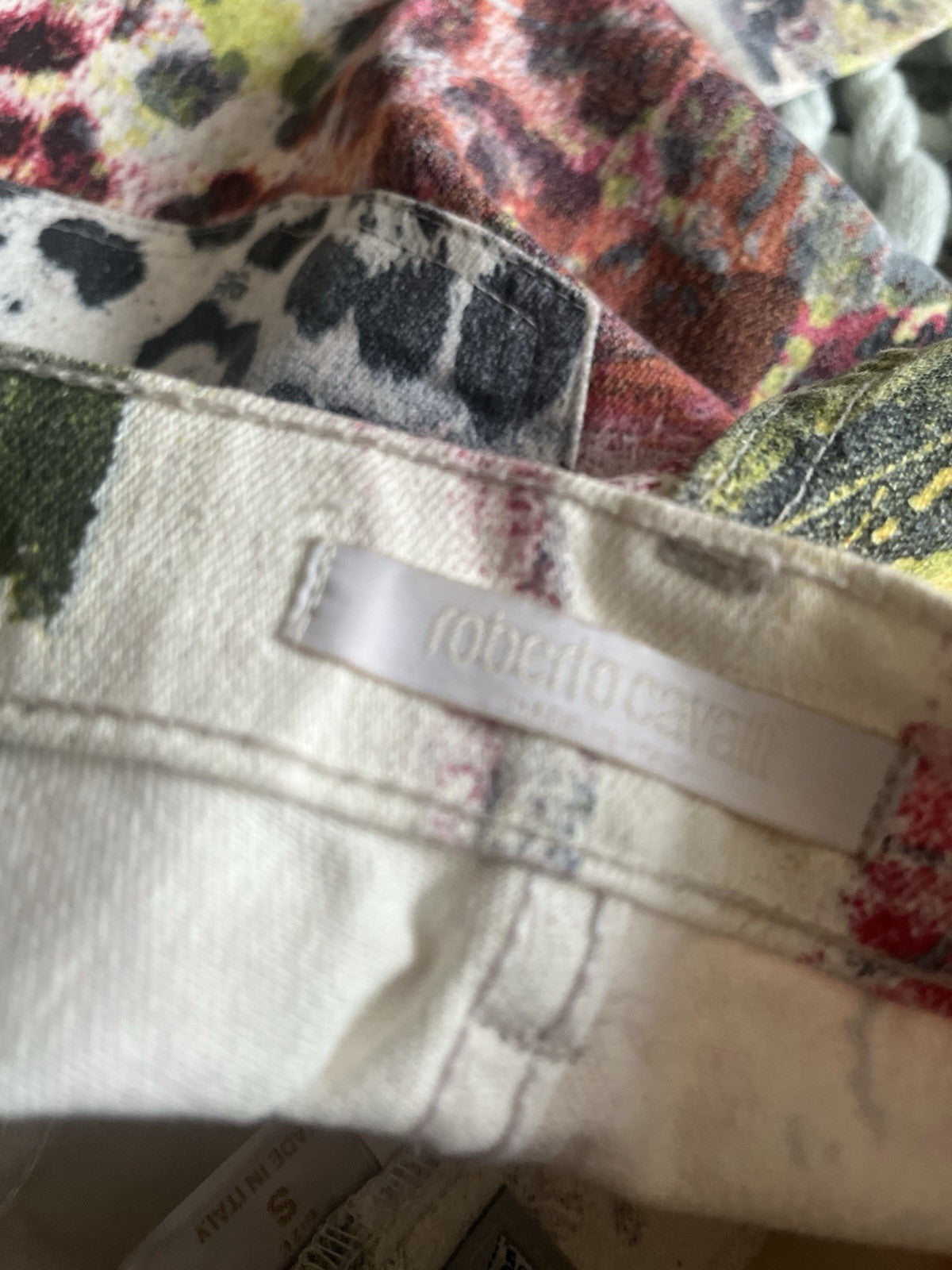 Rare Find!! Roberto Cavalli Rose Leopard Graffiti Jeans Small