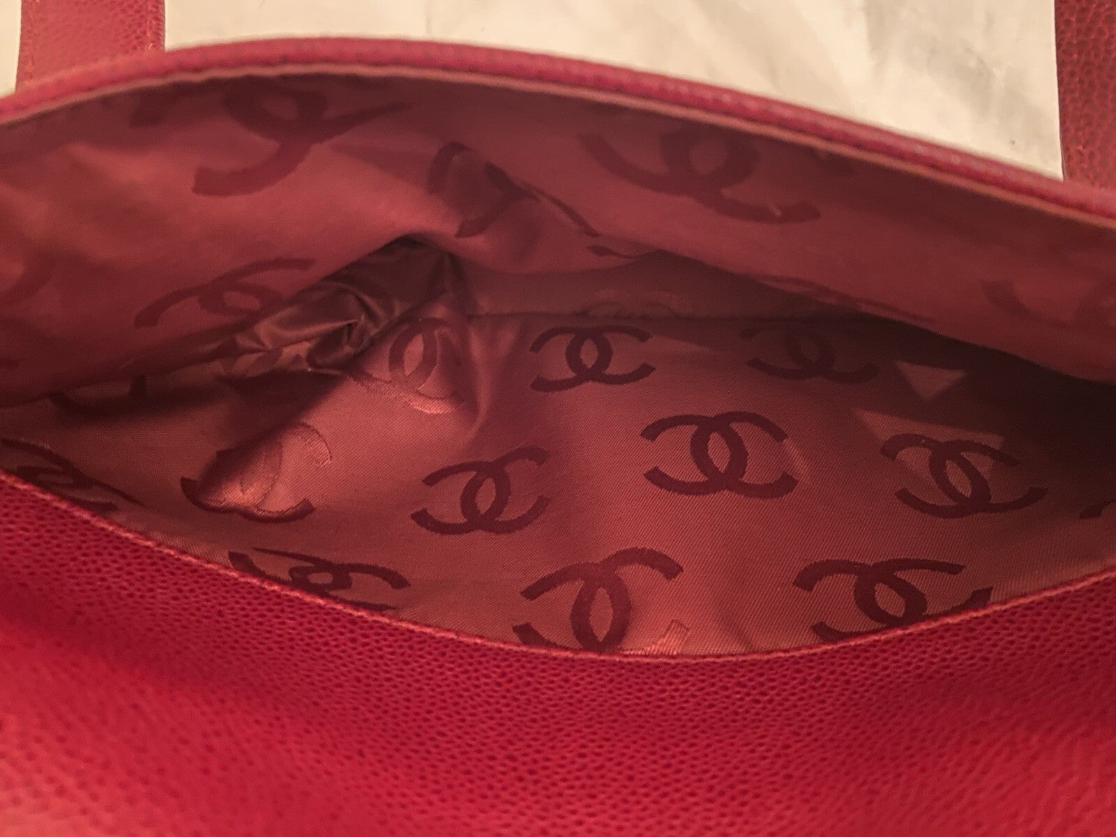 Chanel Leather Bag CC Logo on Front