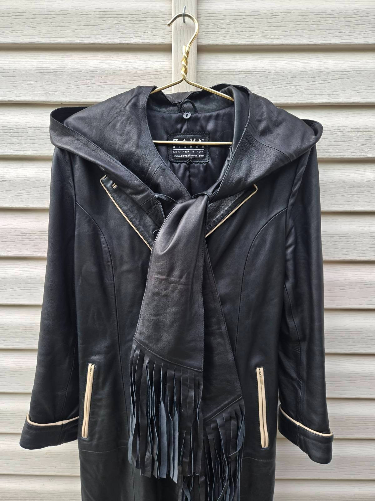 Vintage Y2K Black Leather Coat with Fox Fur Collar and Cuffs