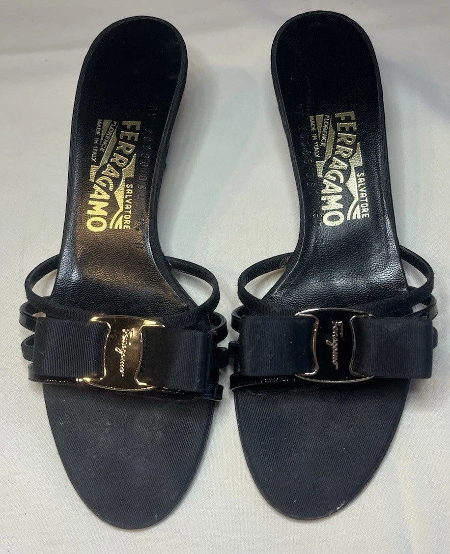 Salvatore Ferragamo Vara Kitten Black Patent Leather Bow Shoes Size 6.5