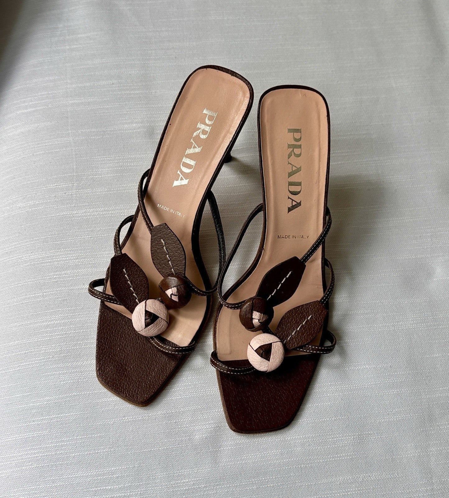 Vintage 90s 2000s PRADA Leather Rosebud Brown Pink Kitten Heels Sandals Size 37