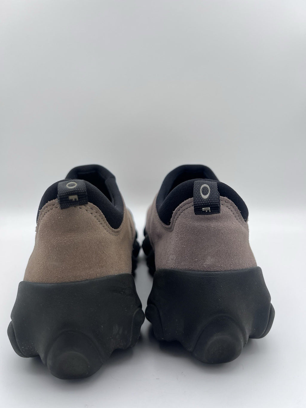 Oakley Moc Shoes Tan Suede & Black Slip-On Hiking Shoe Mocs Men's 11.5 Flesh X