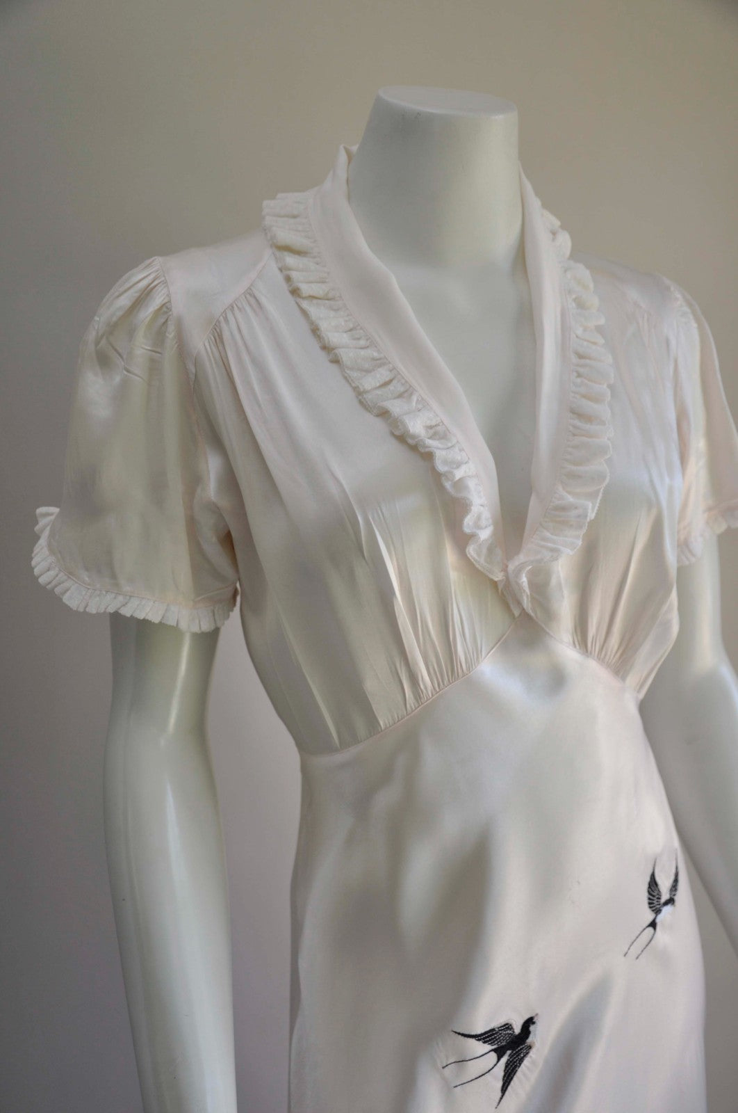 Vintage 1930s Light Pink Satin Bias Cut Slip Dress with Bird Embroidery Small Medium