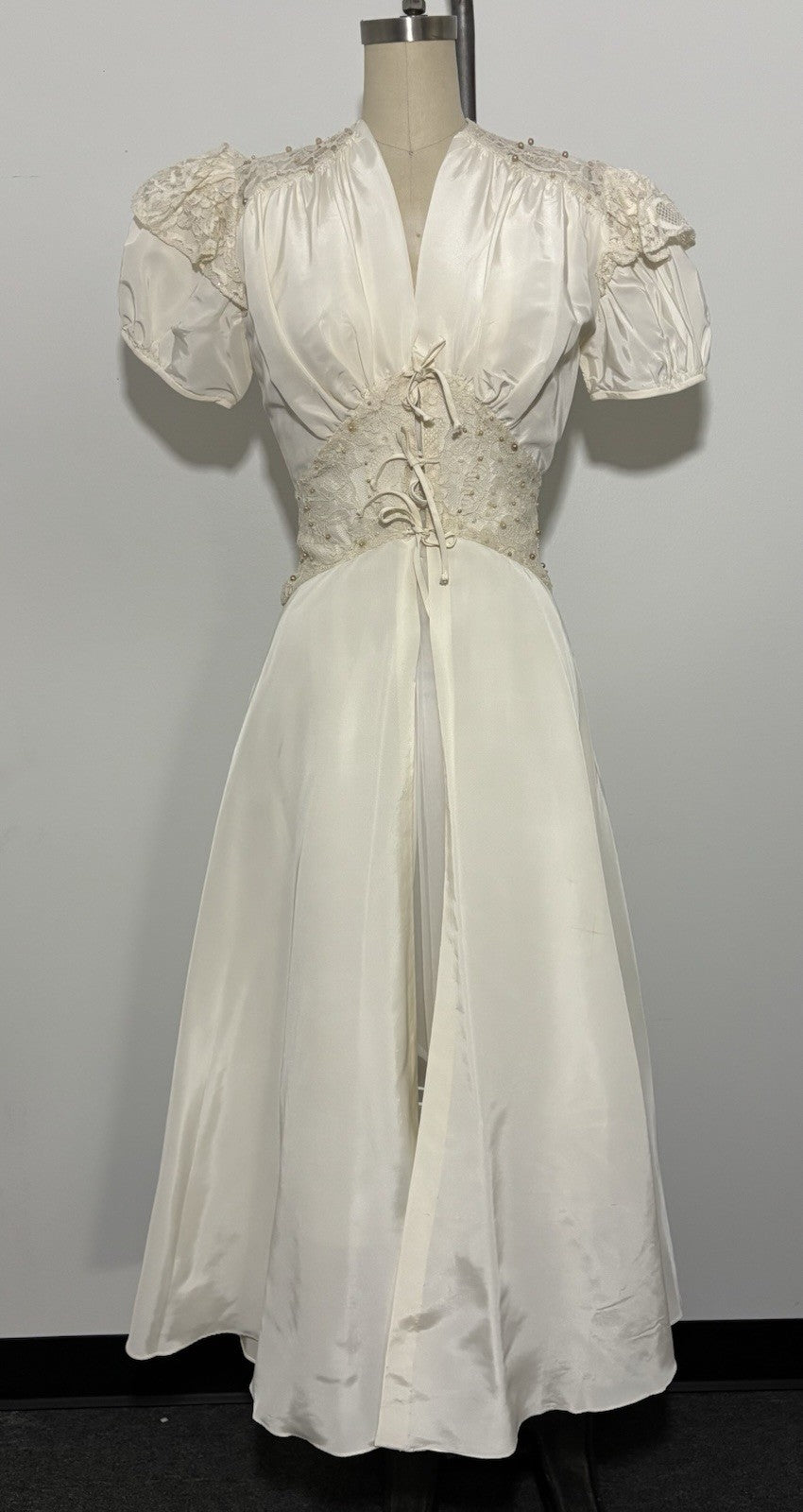 Vintage Late 1930s Ivory Hostess Gown Peignoir-Style Corseted Waist Lace Beaded