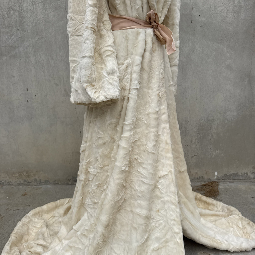 Vintage 1930s White Plush Teddy Bear Dressing Gown Ermie Art Deco Dress Coat