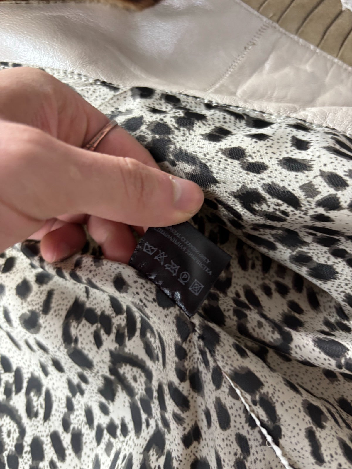 Vizio Lambskin Leather Jacket with Fur Collar Y2K