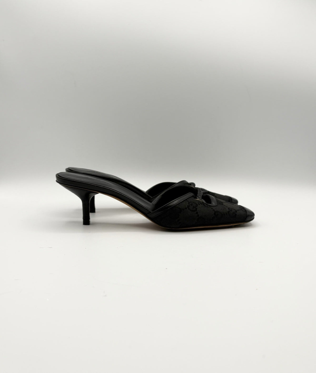 Gucci Black Canvas GG Monogram Kitten Heels with Braid Accent Size EU 35.5