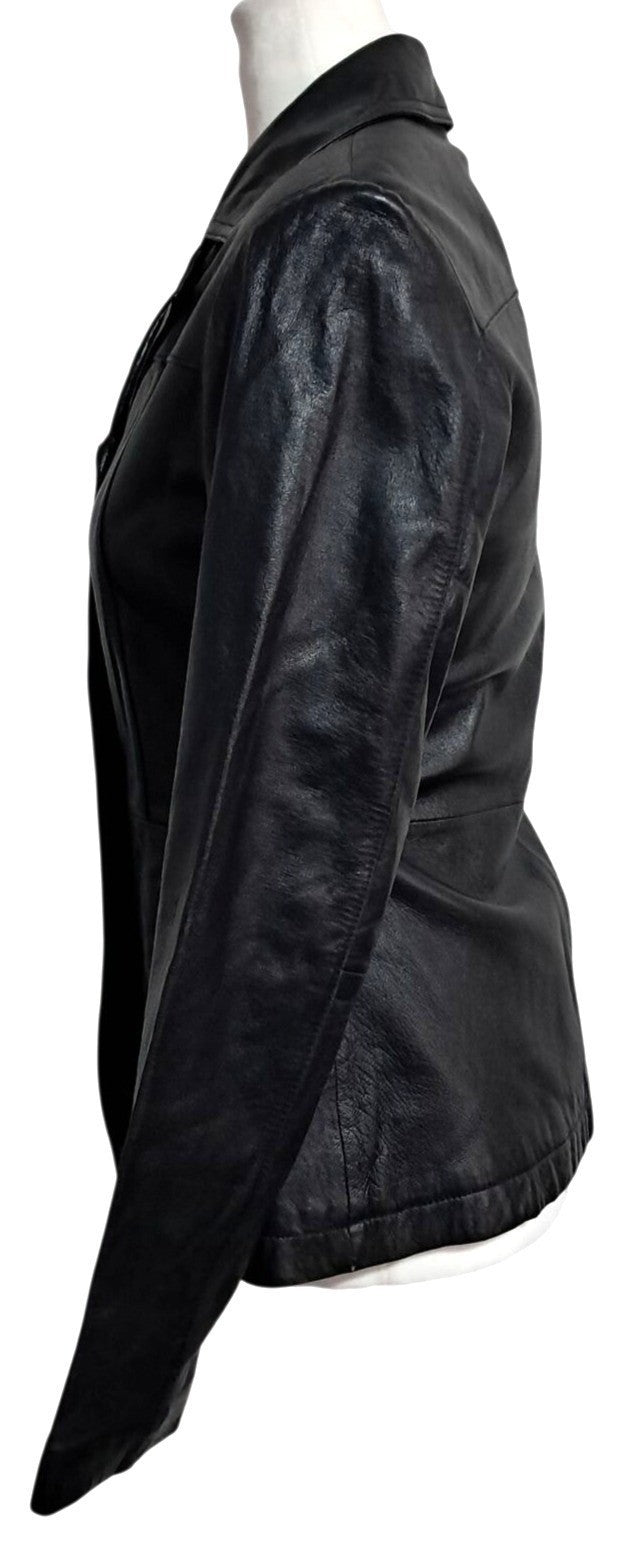 Vintage 1990s Wilsons Leather Maxima Womens Black Fitted Button-Up Blazer Jacket