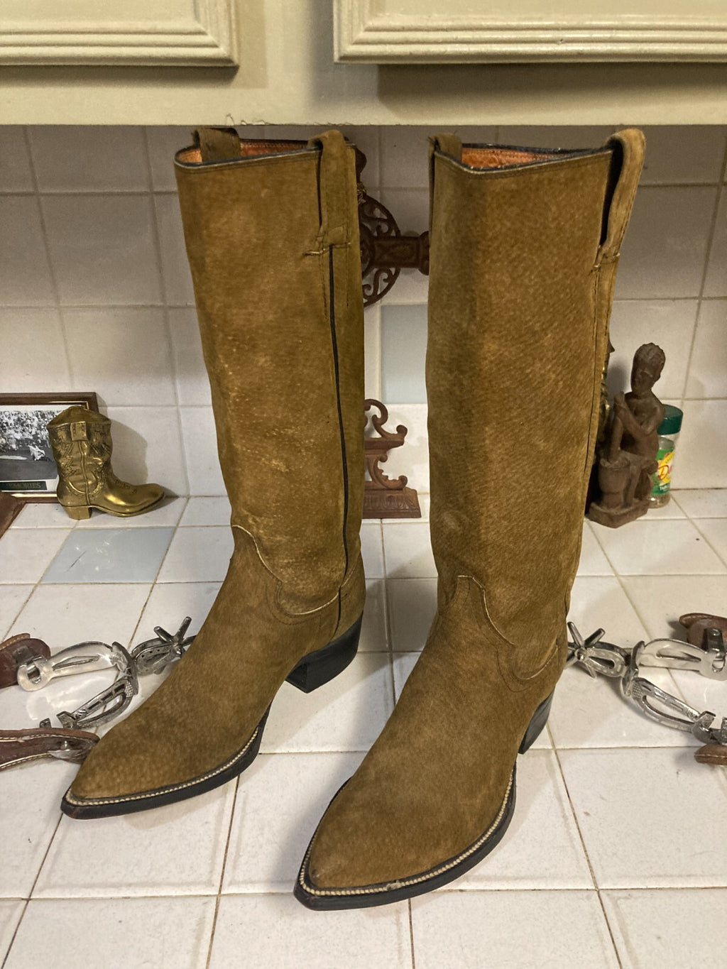 Cowtown Vintage Brown Tall Sueded Western Cowboy Riding Rodeo Ranch Boots 6 D