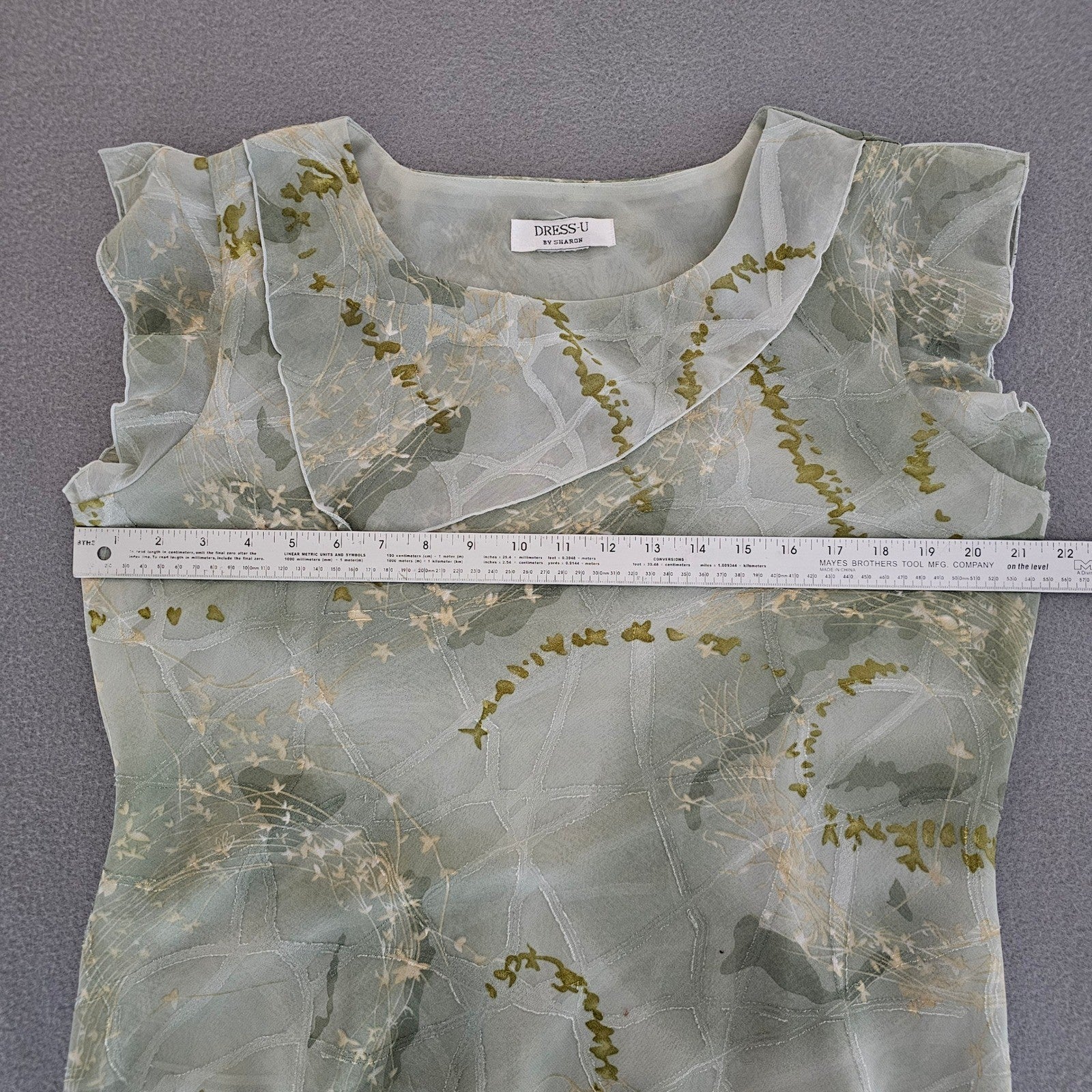 Vintage Y2K Sage Green Tiered Two Piece Skirt Set Size 14